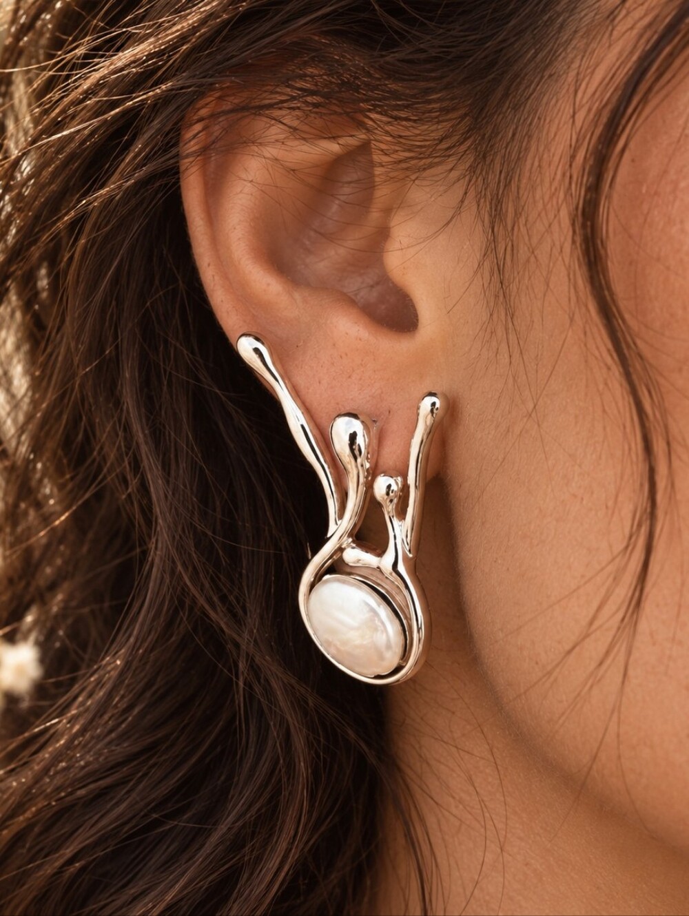 ANTHROPOLOGIE PEARLESCENT EARRINGS